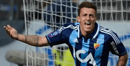 包含中超关键时刻再迎强敌，拉齐奥临场应变，主帅态度：引发热议，纪律约束更严格的词条